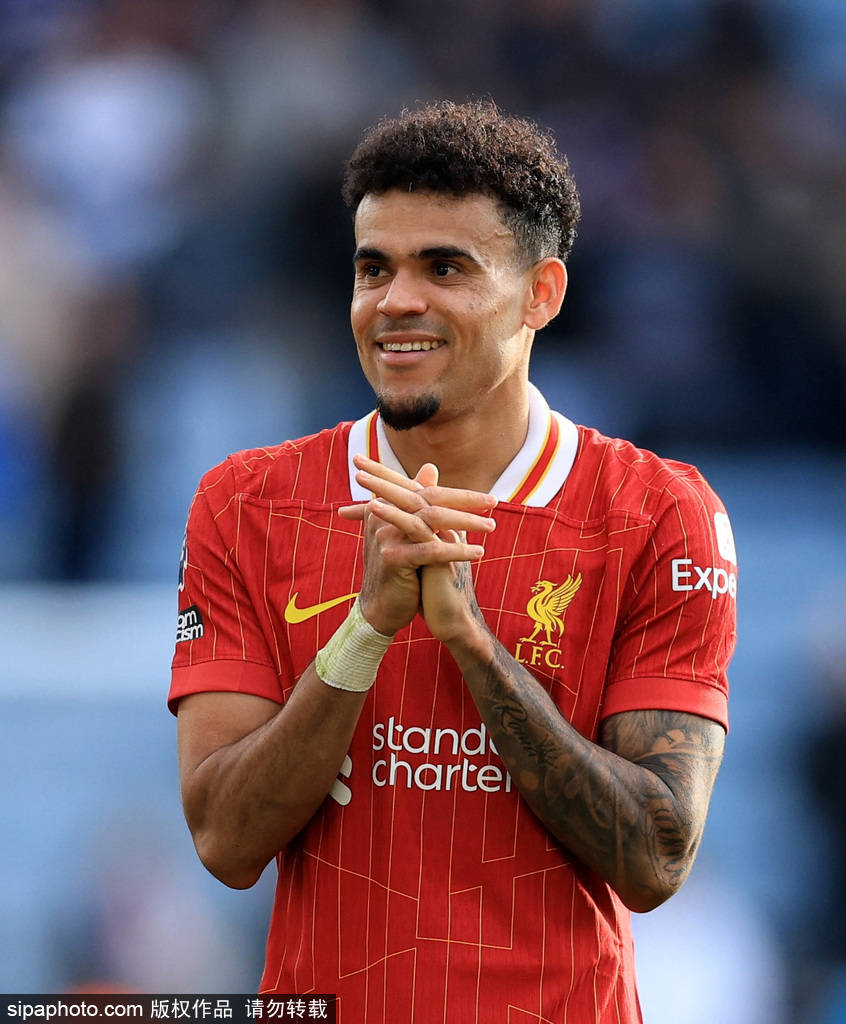 利物浦萨拉赫末段进球险胜热刺（萨拉赫终场破门助利物浦险胜热刺）